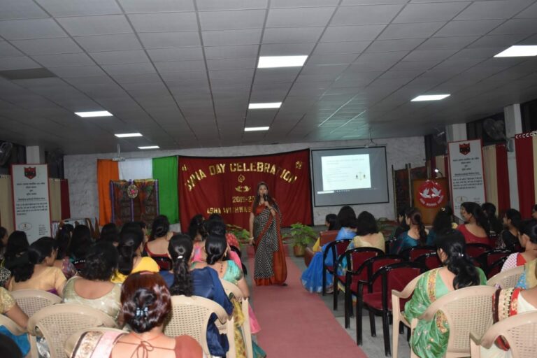 Speaking at a gathering of Army Wives